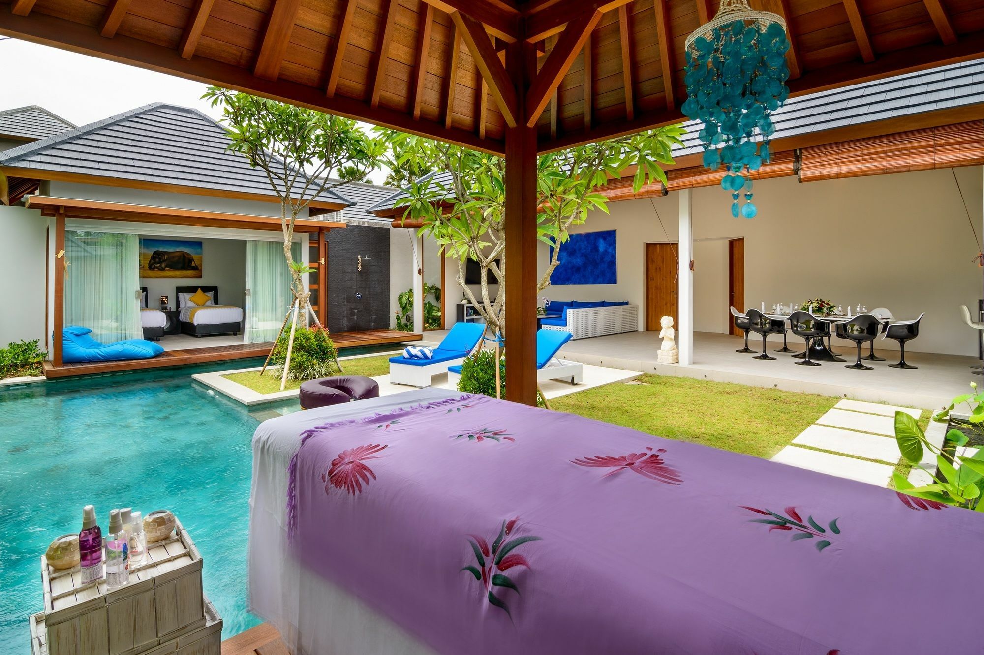Ley Bali * Seminyak (Bali)